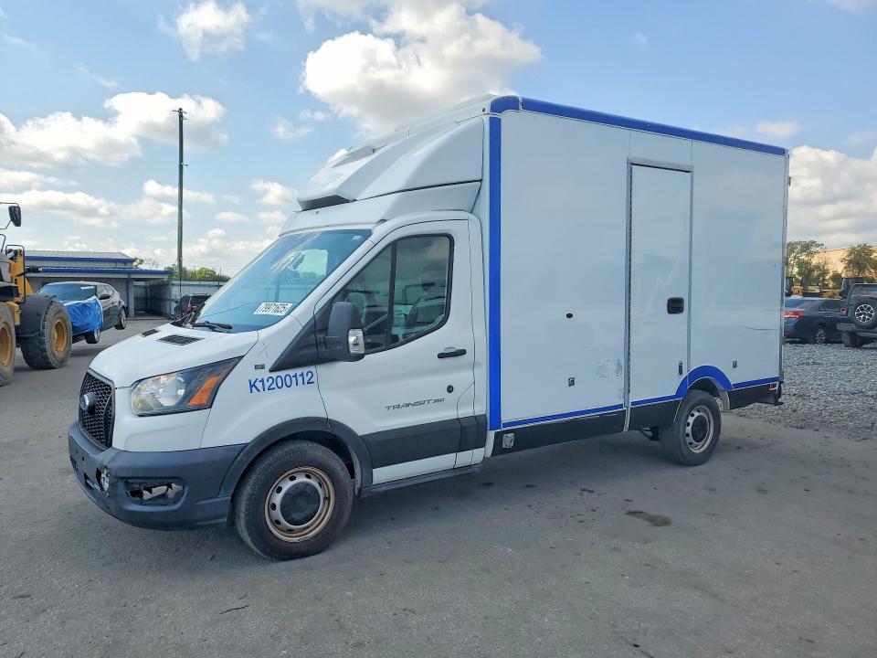 2020 Ford Transit Delivery Truck