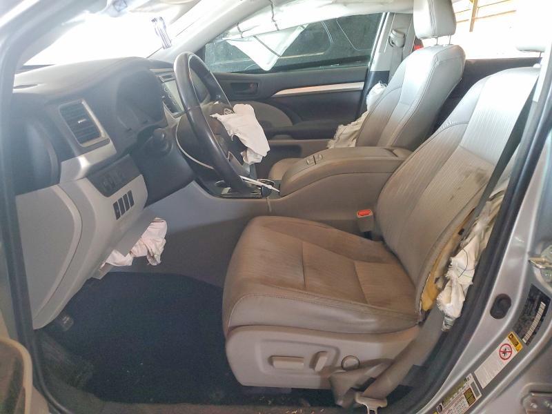 2018 Toyota Highlander le Plus