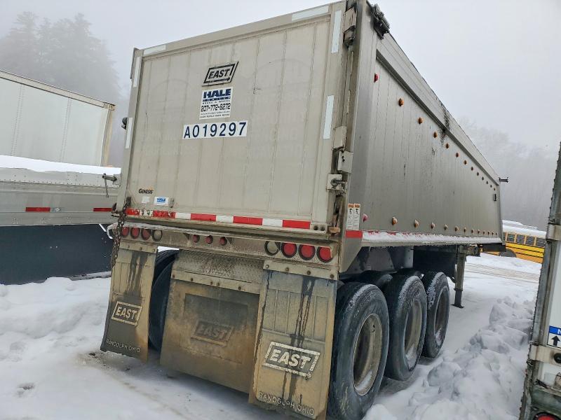 2020 East Manufacturing End Dump Trailer