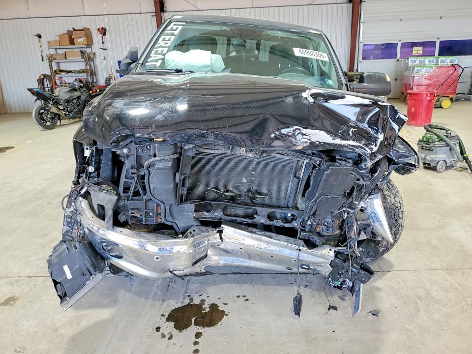 2014 Dodge RAM 1500 SLT