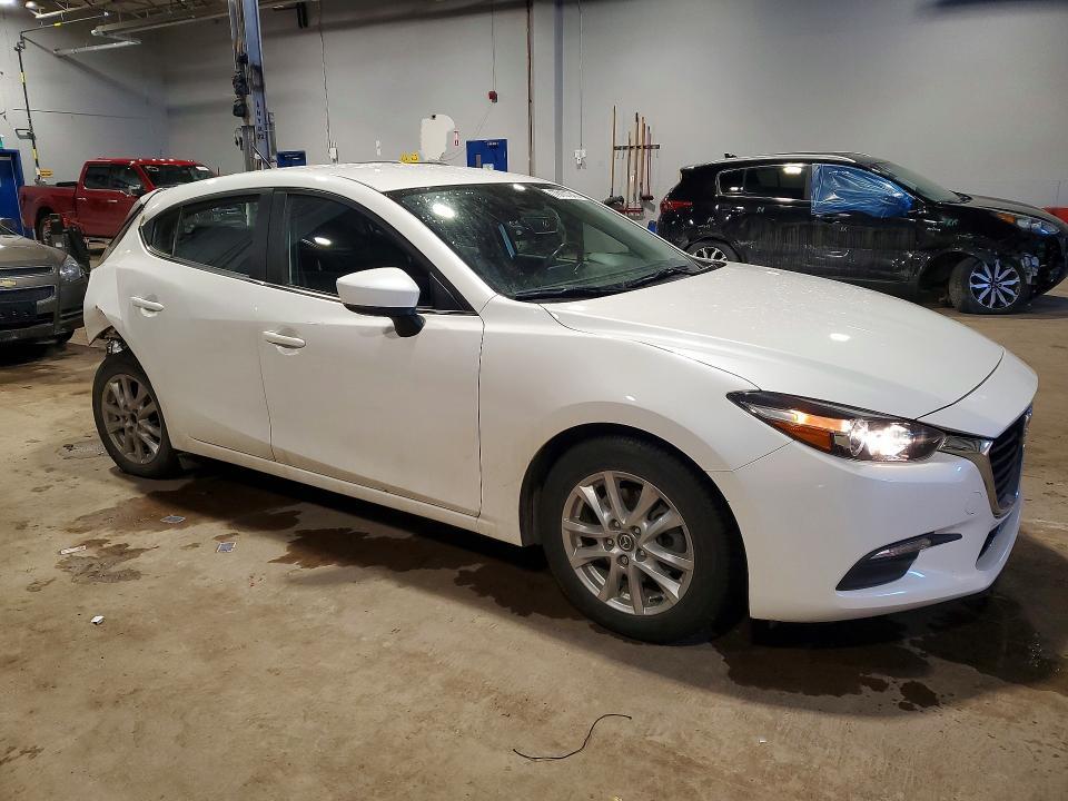 2018 Mazda 3 Touring