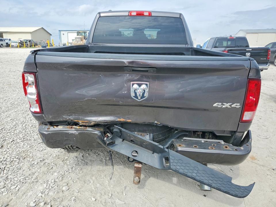 2015 Dodge Ram 1500 st