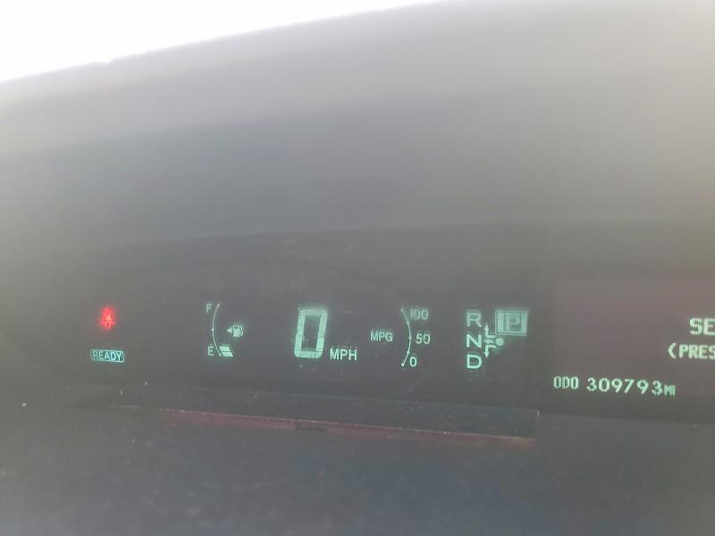 2010 Toyota Prius iii