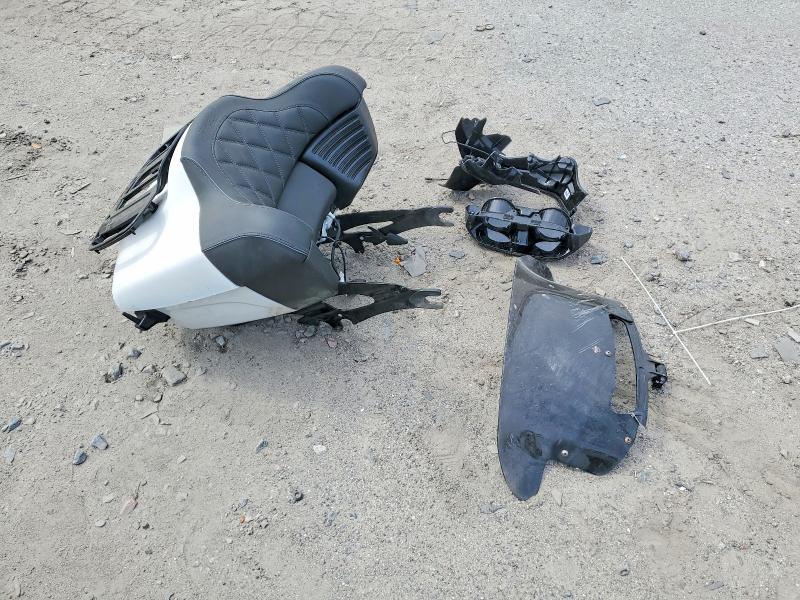 2024 Indian Motorcycle Co. Pursuit Darkhorse W