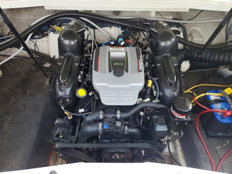 2015 Other 2015 Crownline Boat