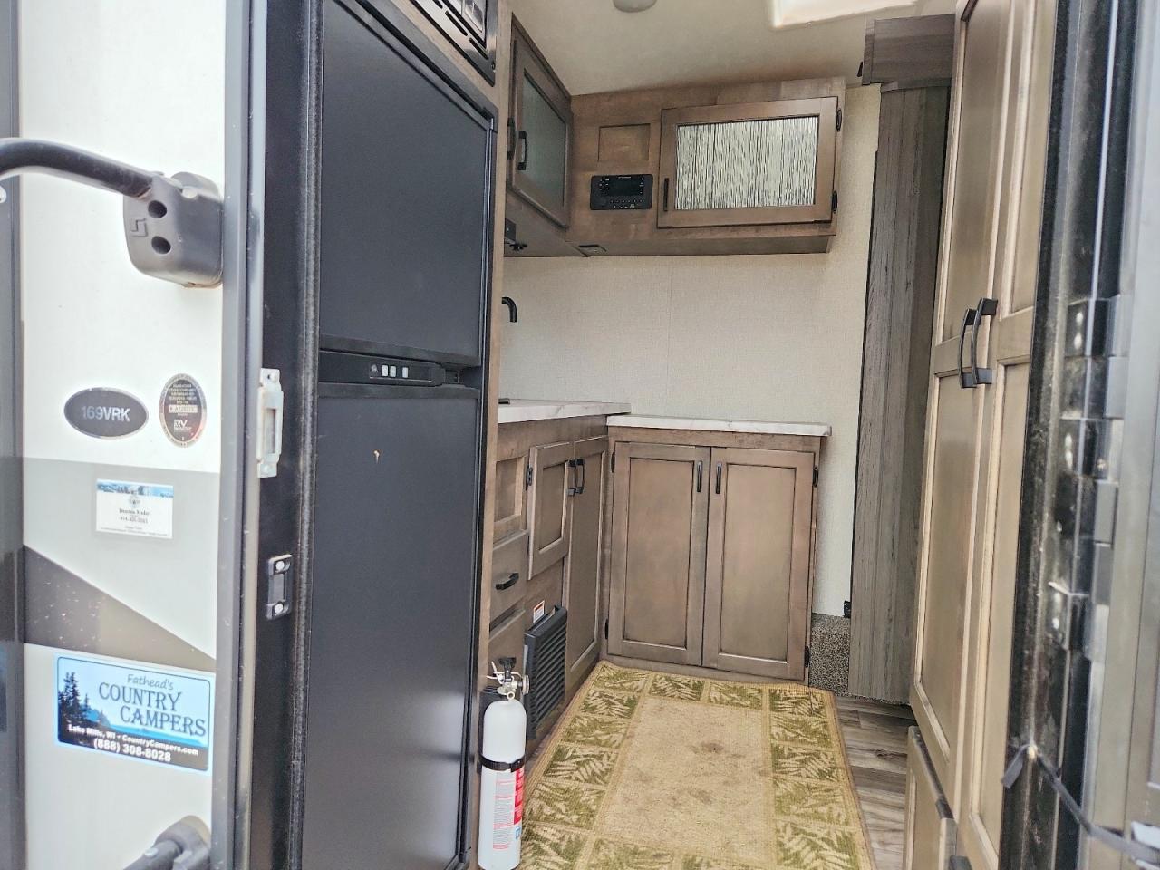 2022 Kz-Rv Sonic Camper