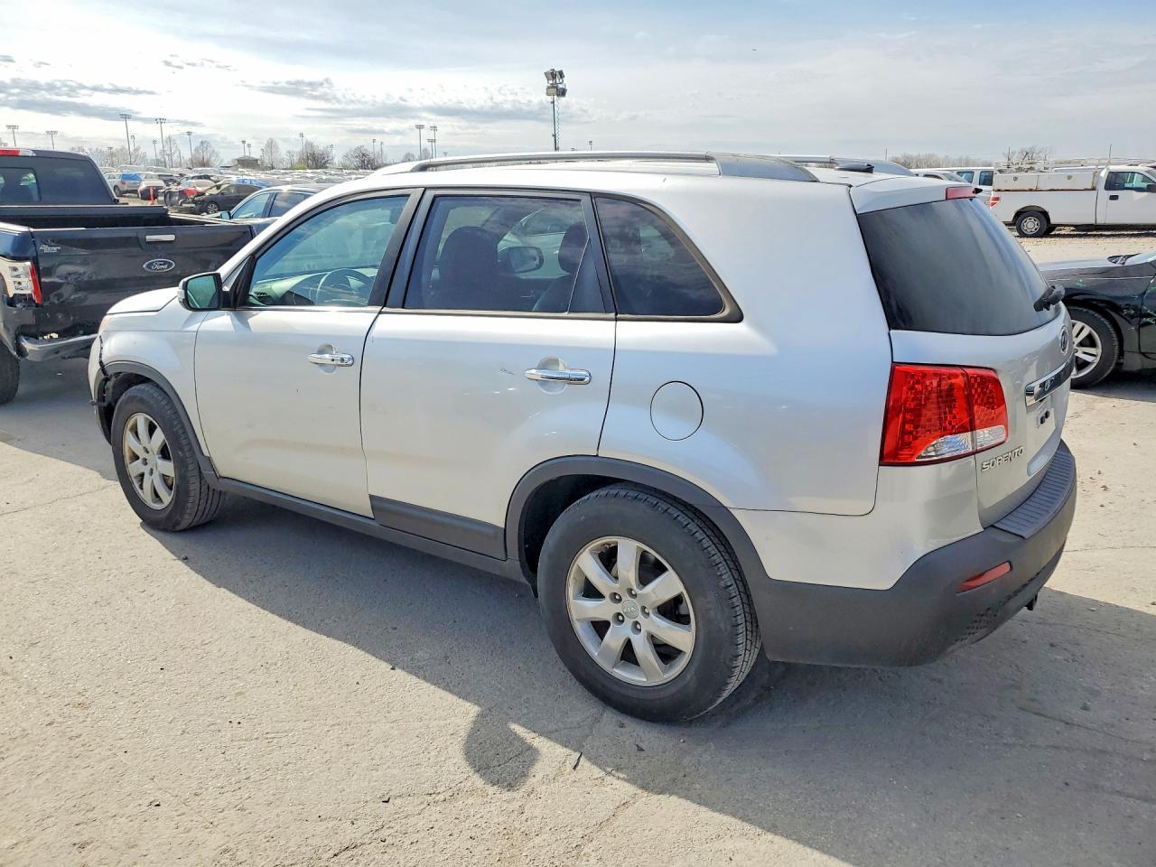 2012 KIA Sorento lx
