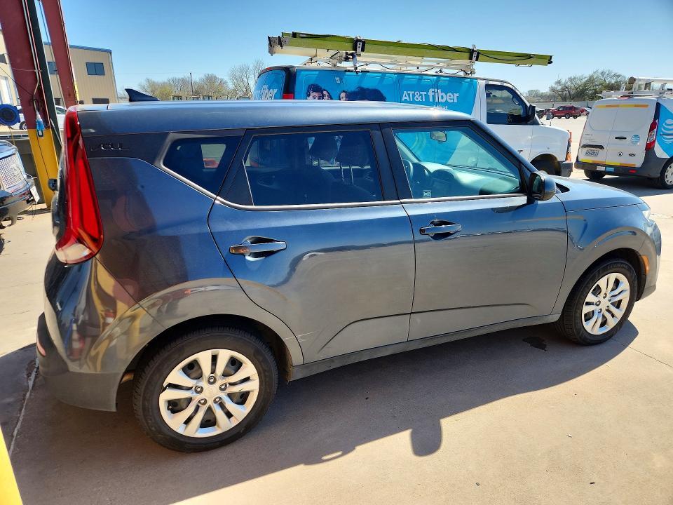 2020 KIA Soul lx