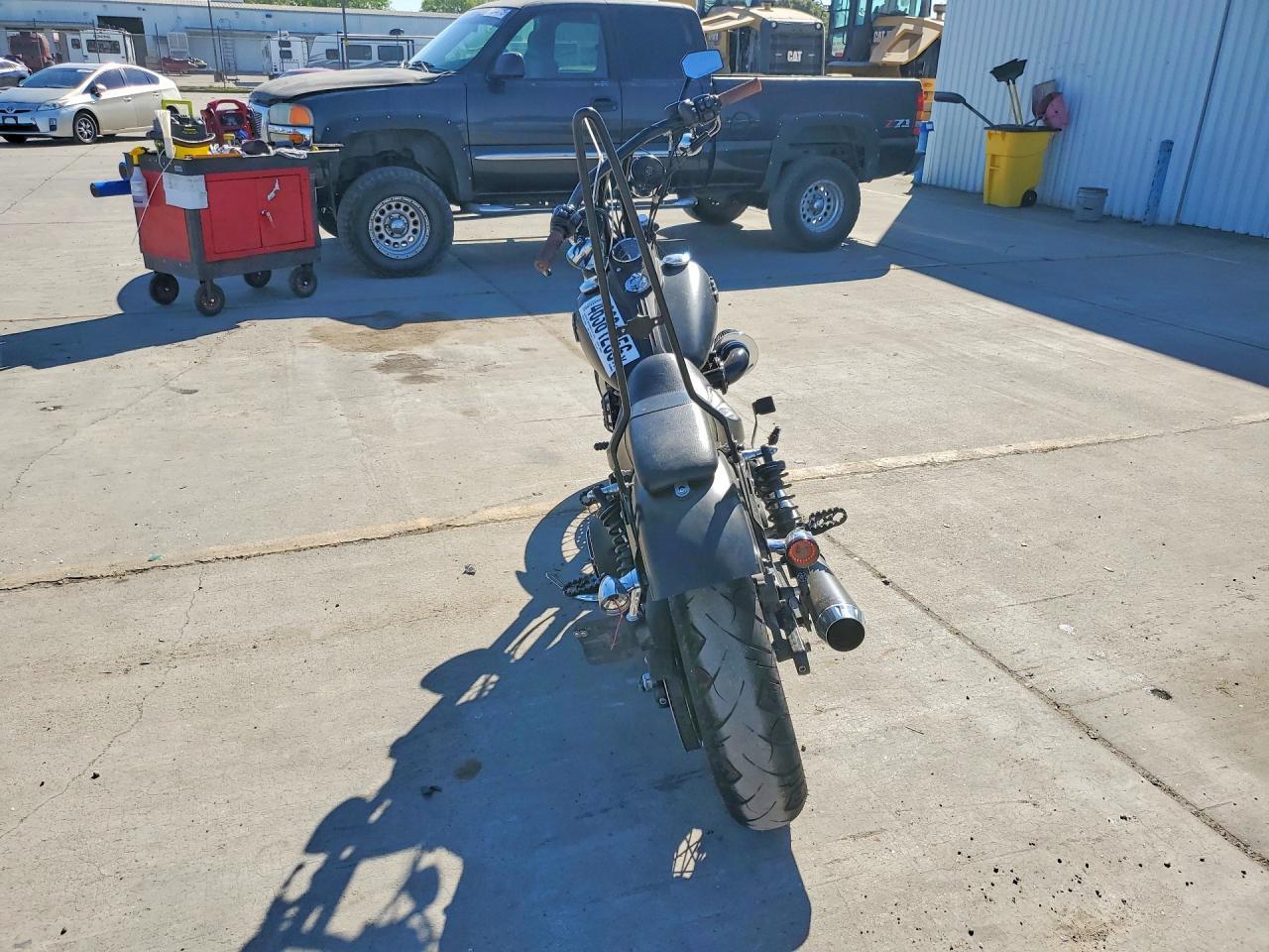 2014 Harley-Davidson Fxdb Dyna Street BOB