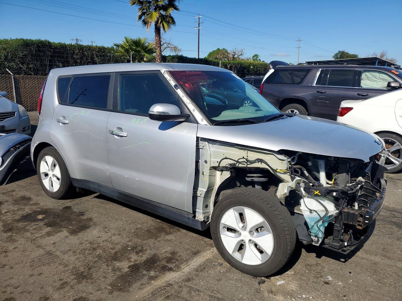 2016 KIA Soul ev Base