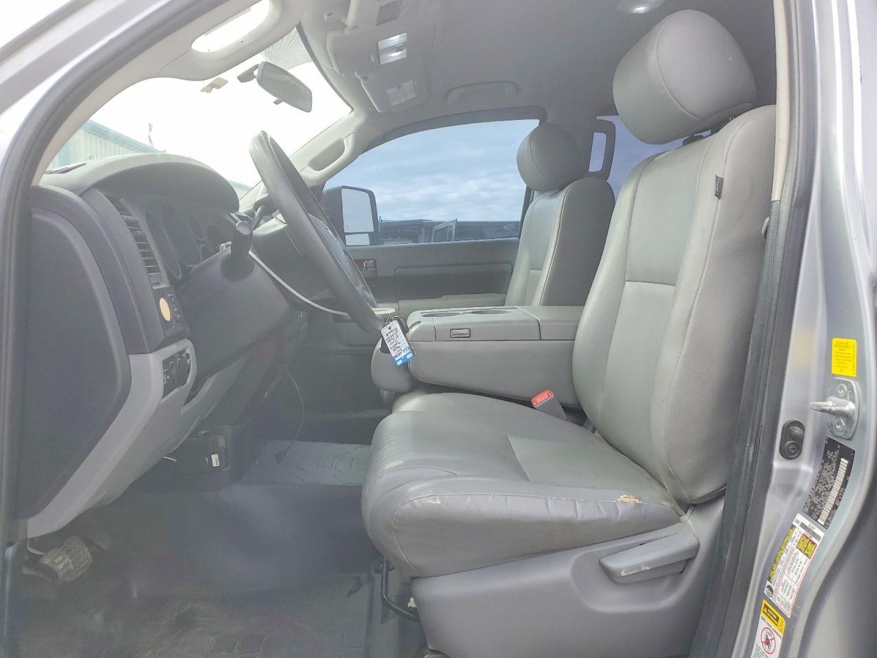 2011 Toyota Tundra Grade