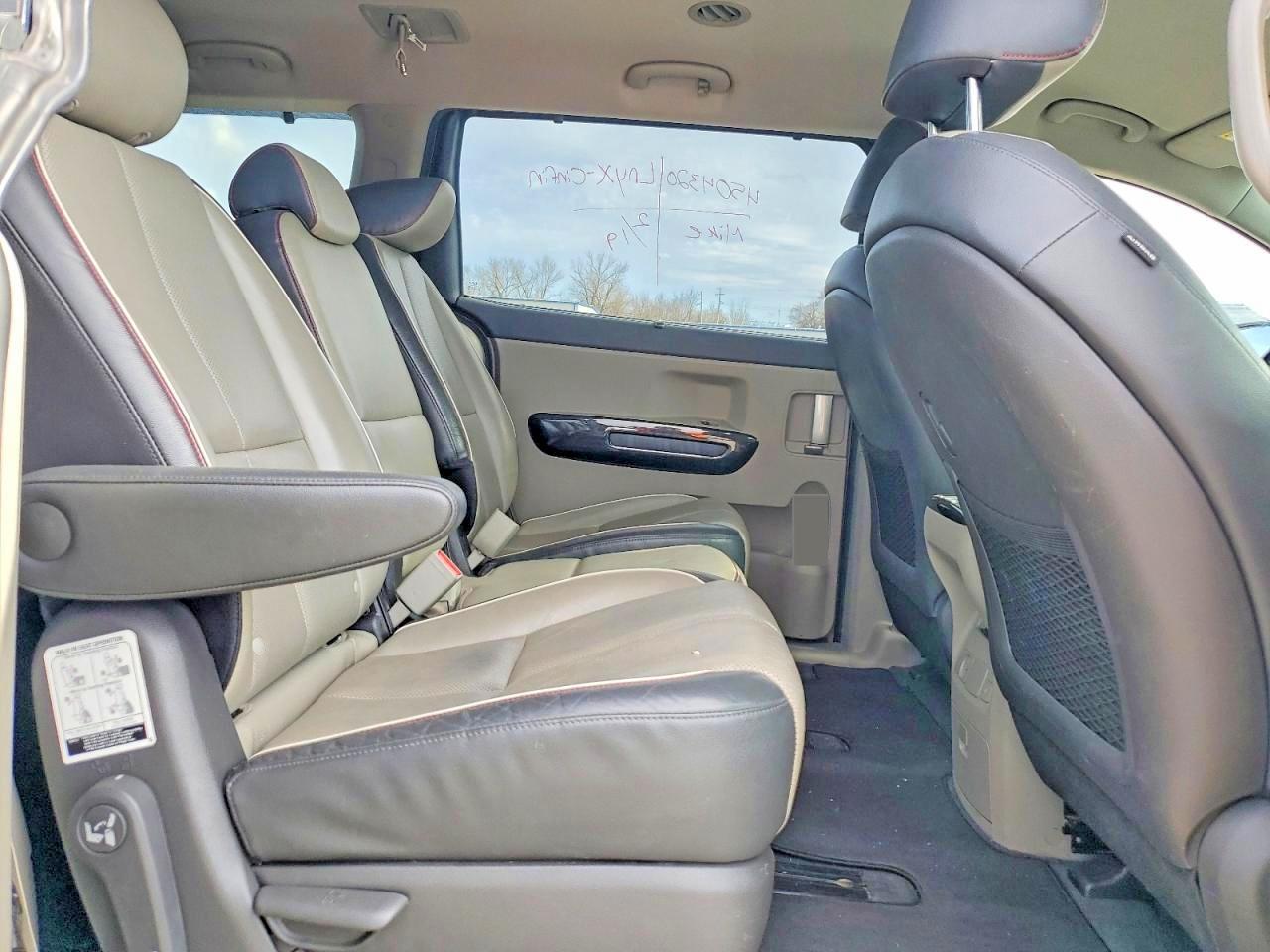 2017 KIA Sedona ex