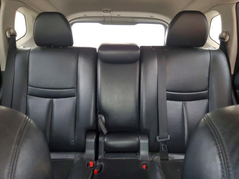 2015 Nissan Rogue sl