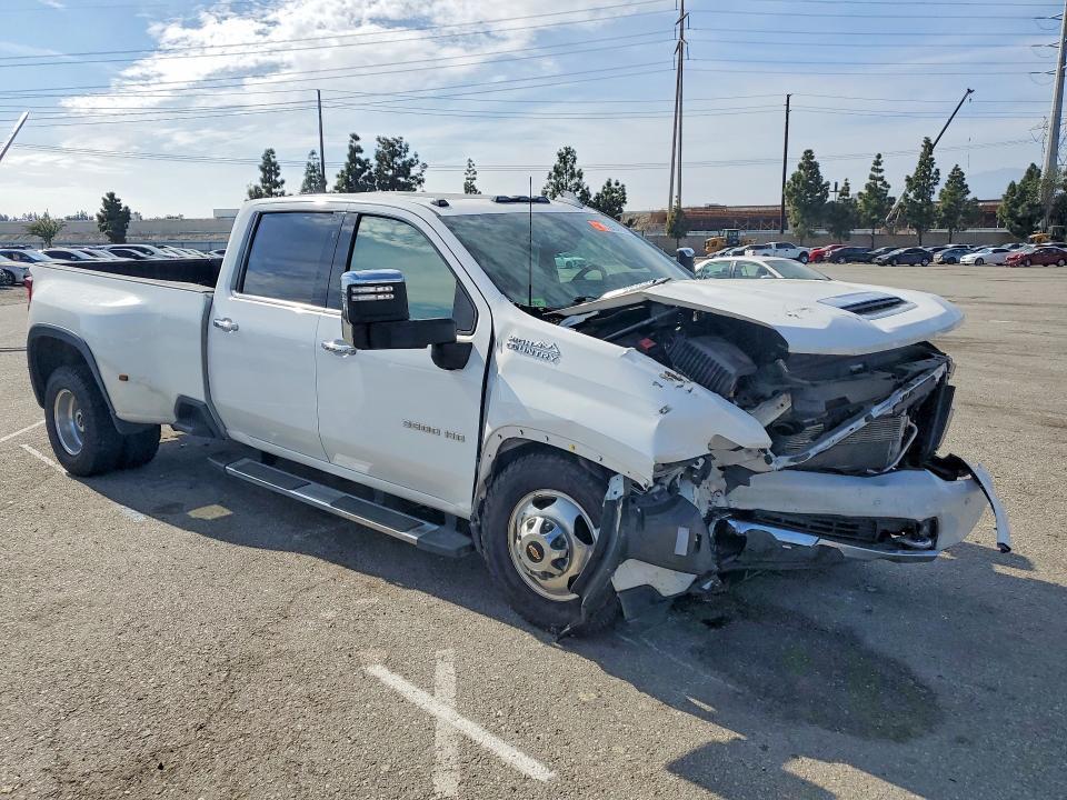 2023 Chevrolet Silverado K3500 High Country