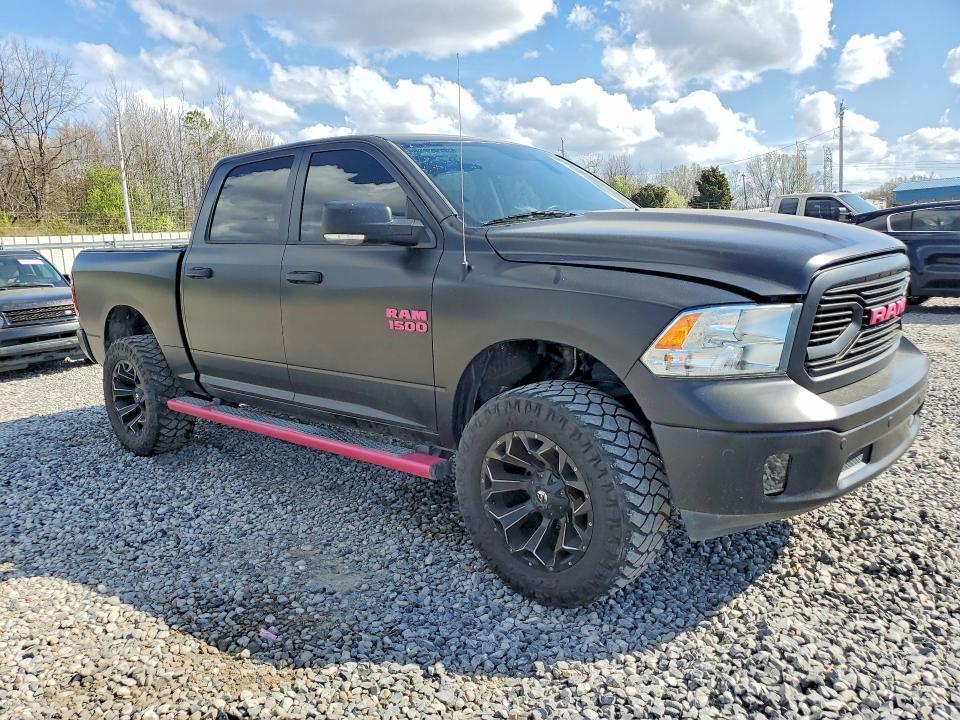 2017 Dodge RAM 1500 SLT