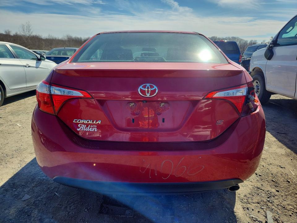 2015 Toyota Corolla s Plus