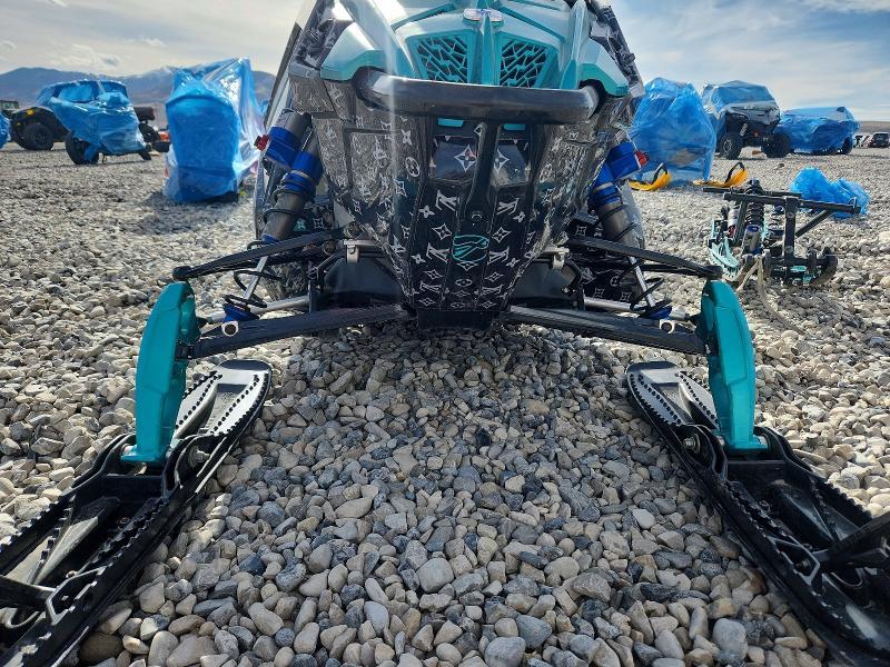 2024 Polaris Patriot Boost RMK SL