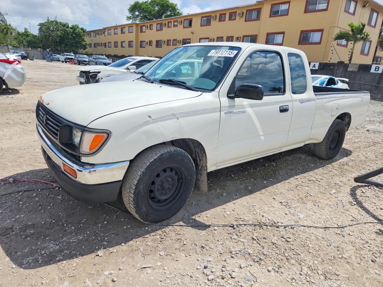 1995 Toyota Tacoma Base