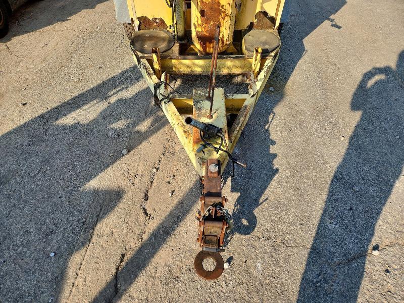 1998 Team Fenex 1997 Team Fenex F-101-KP Manhole Support Trailer