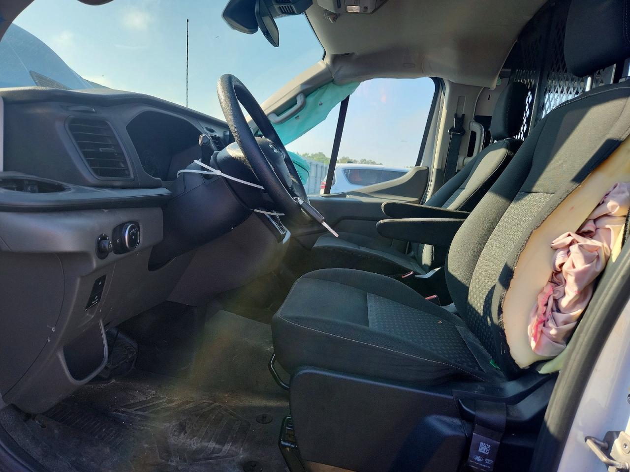 2023 Ford Transit 250 Delivery Van