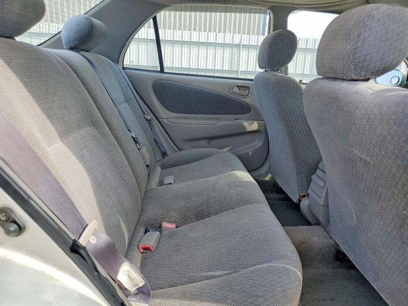 2001 Toyota Corolla le