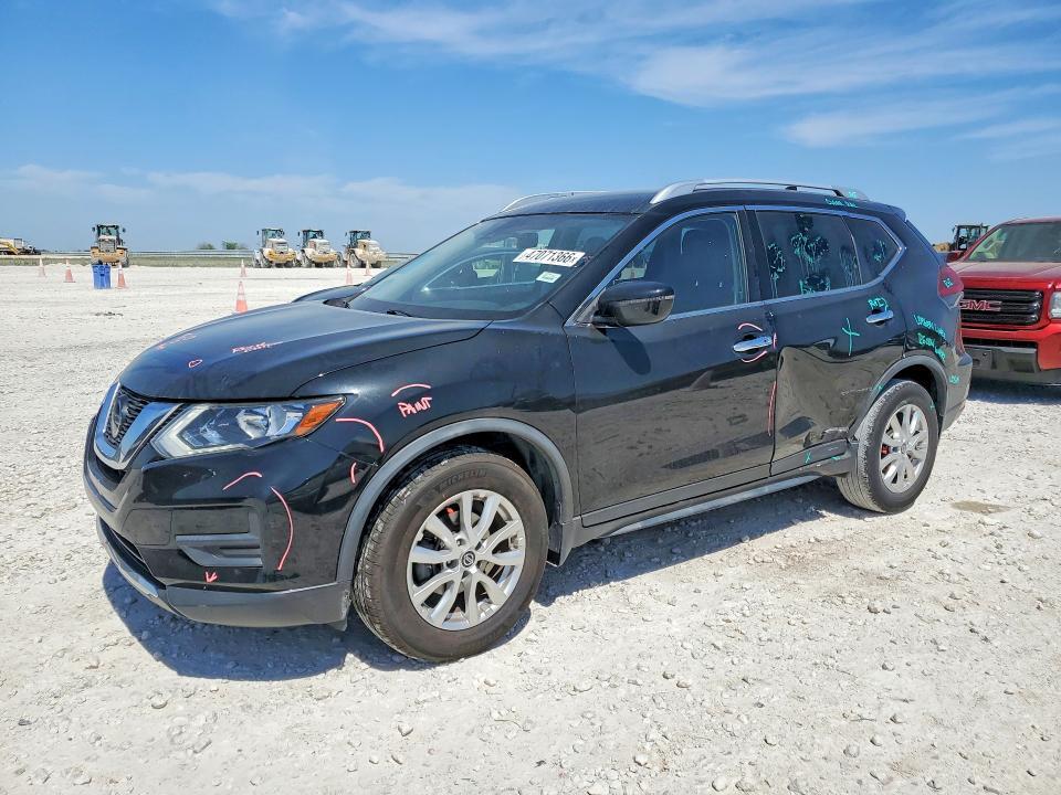 2020 Nissan Rogue sv