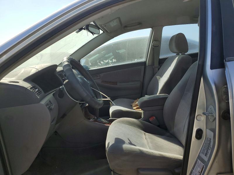 2005 Toyota Corolla le