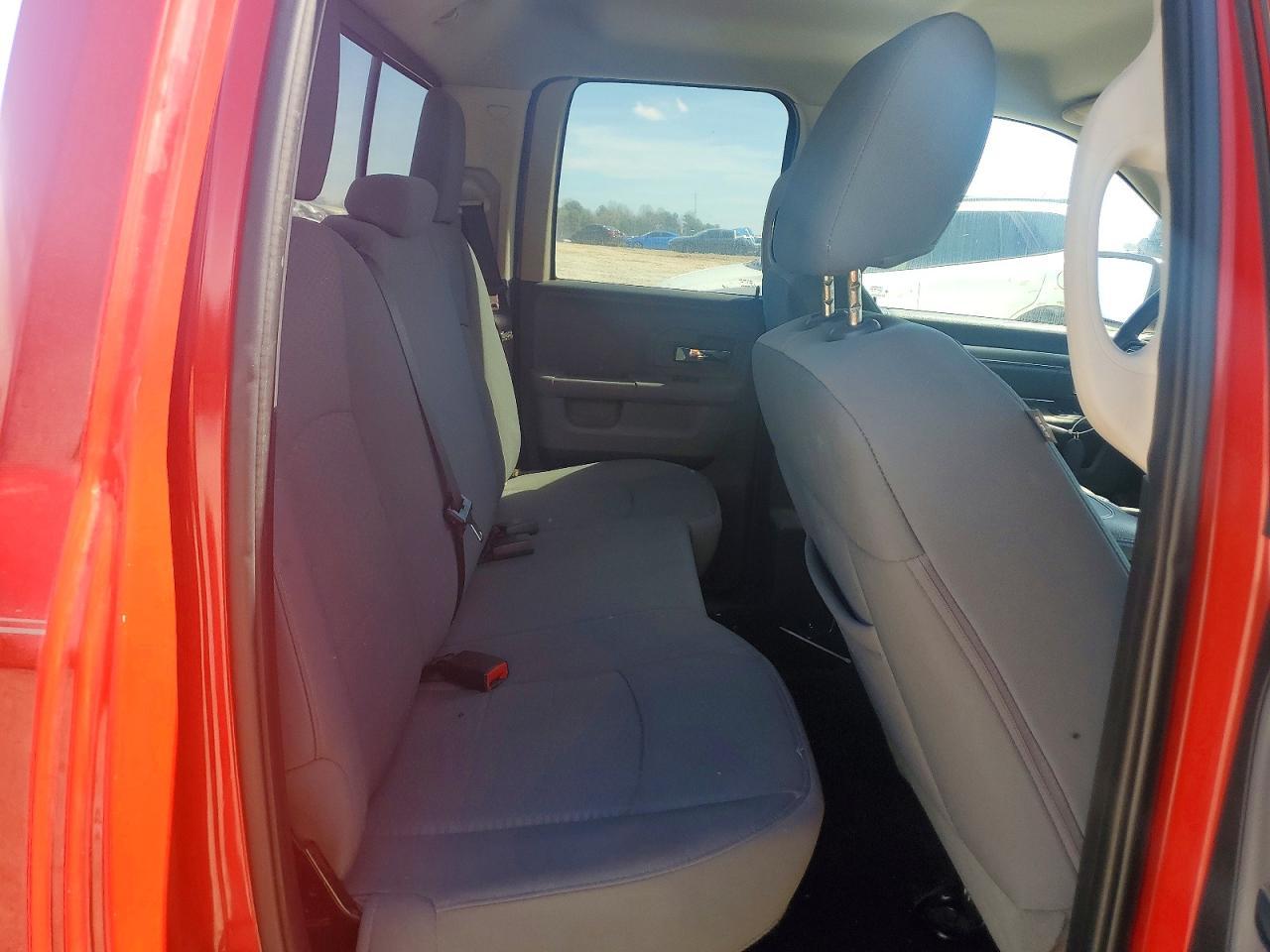 2013 Dodge RAM 1500 SLT