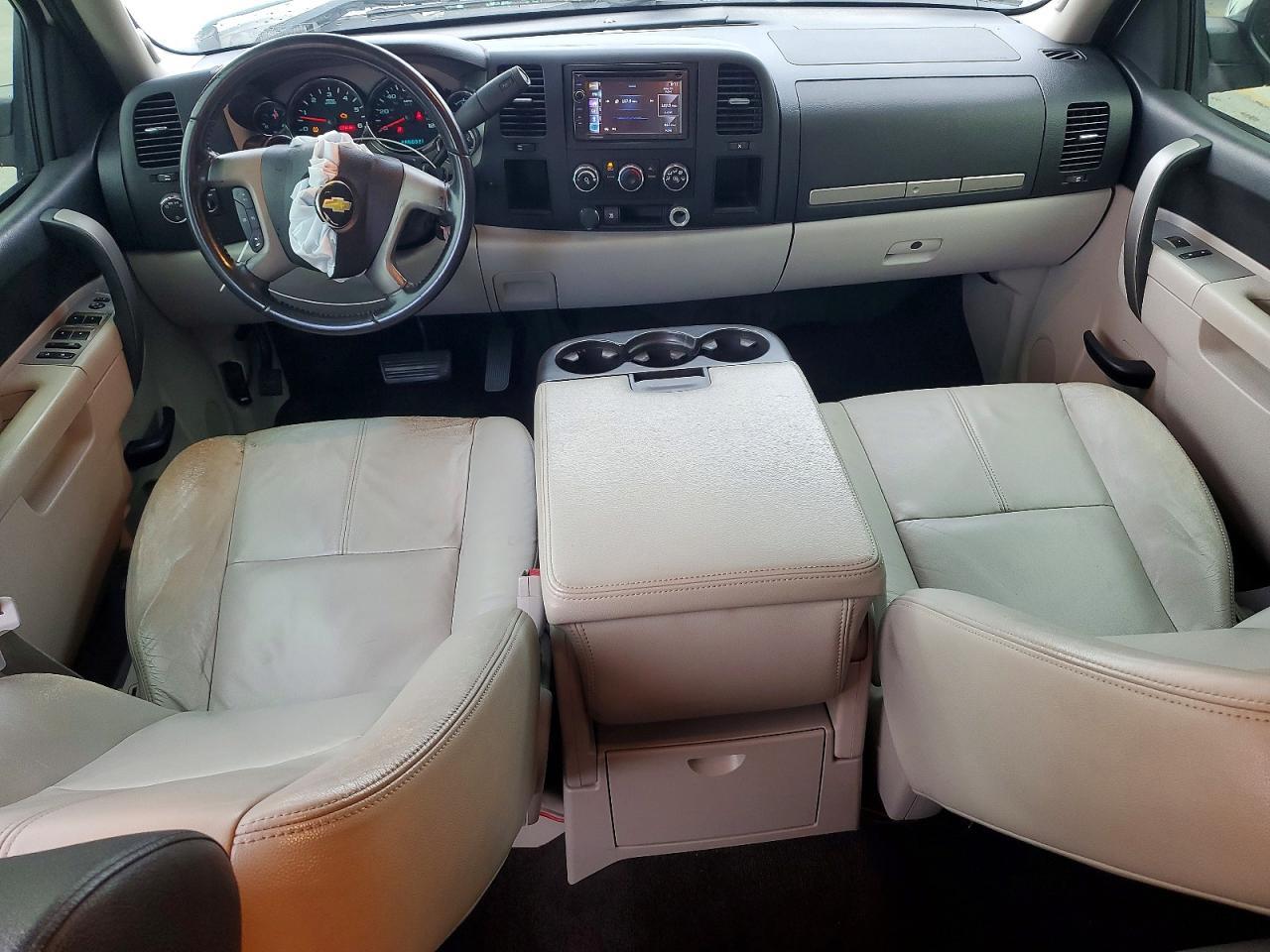 2011 Chevrolet Silverado C1500 LT