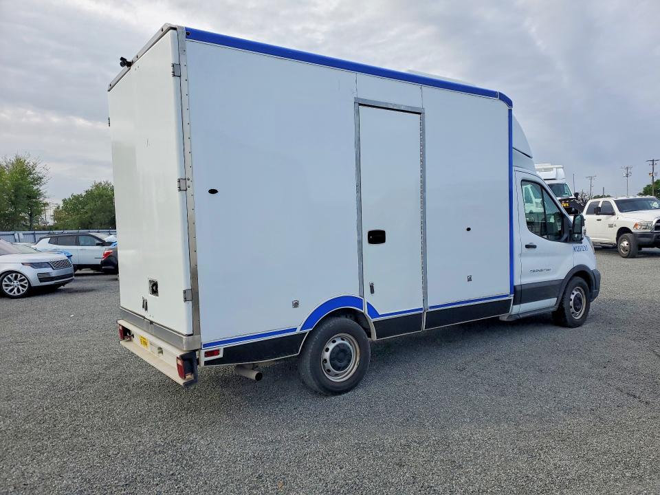 2020 Ford Transit Delivery Truck