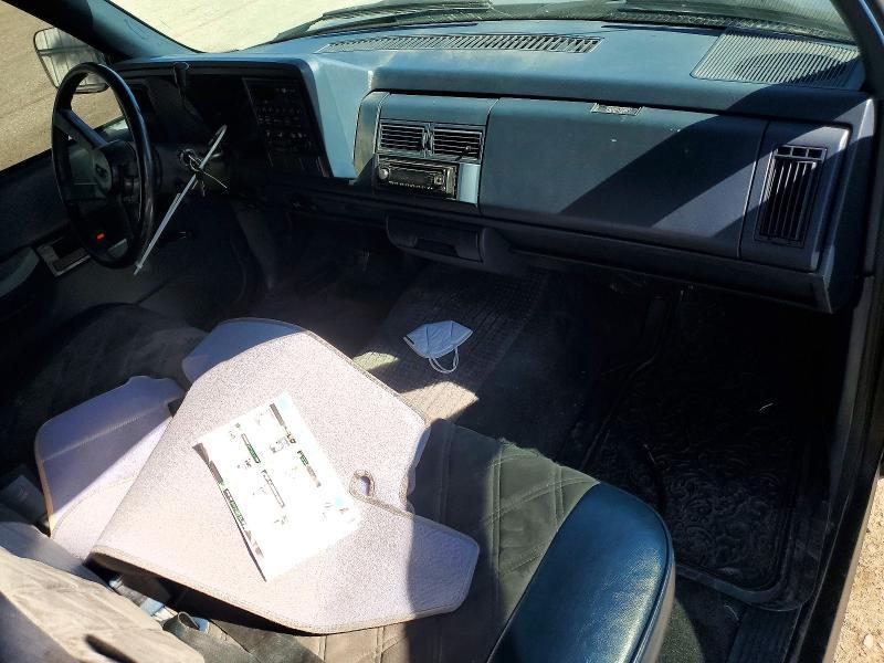 1989 Chevrolet 1500 Silve