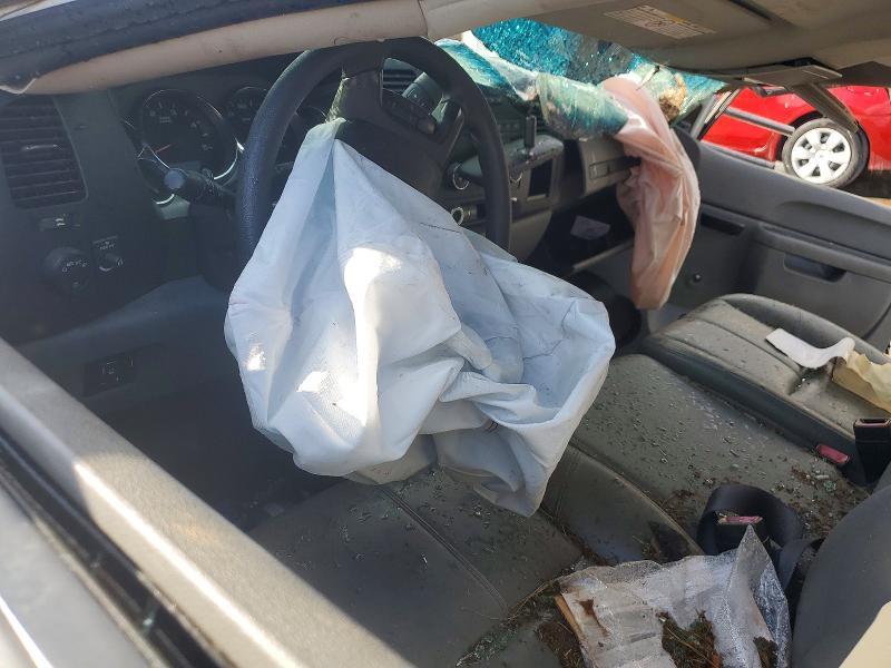 2011 Chevrolet Silverado C2500 Heavy Duty