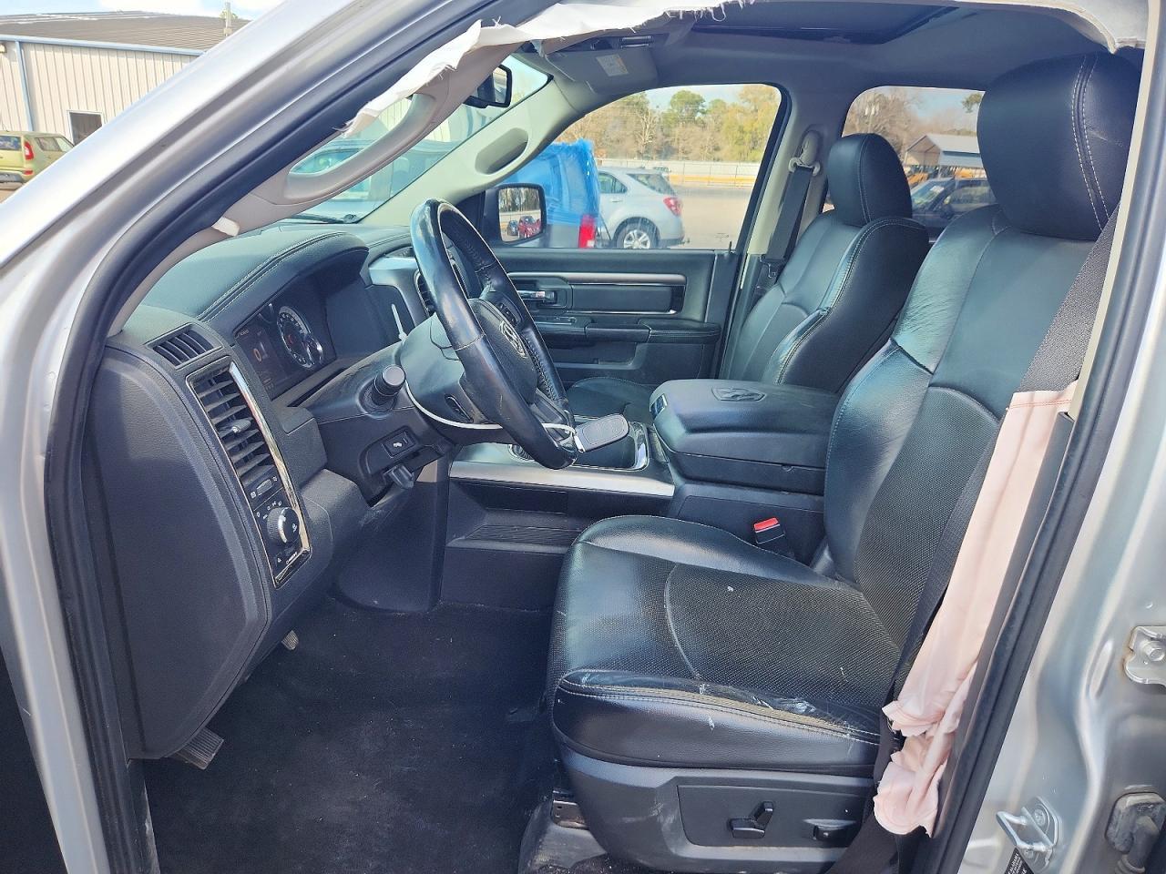 2016 Dodge RAM 1500 Sport
