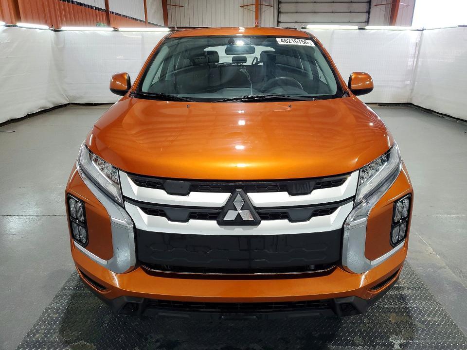 2024 Mitsubishi Rvr es