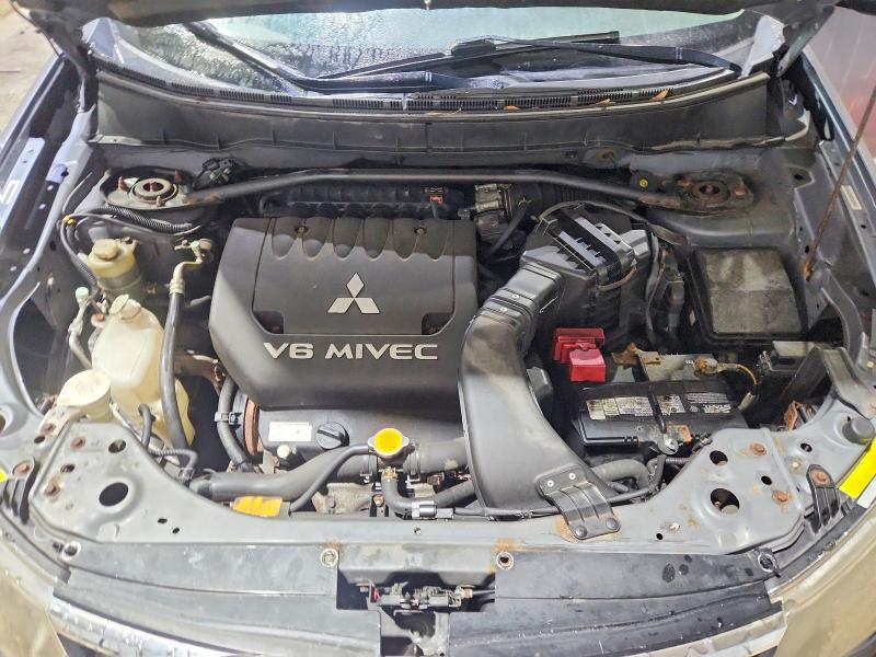 2009 Mitsubishi Outlander xls