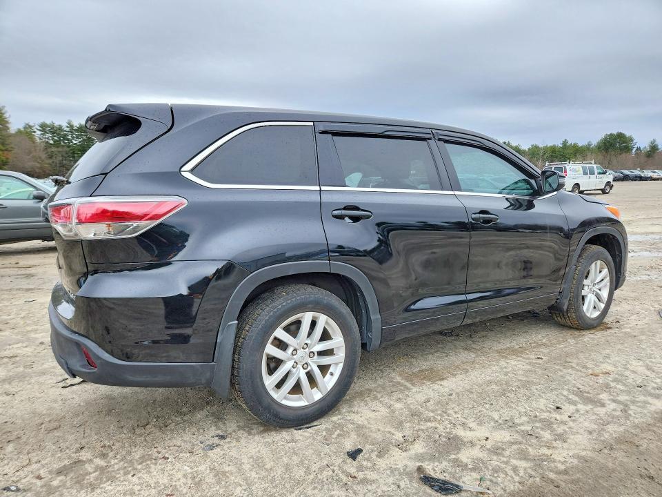 2014 Toyota Highlander le