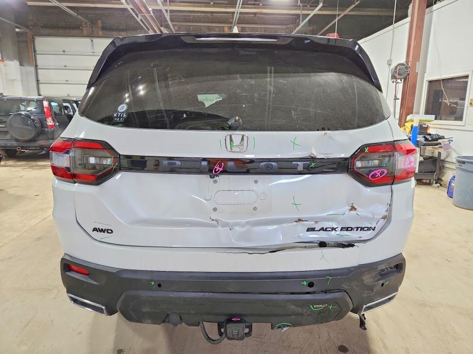2025 Honda Pilot Black