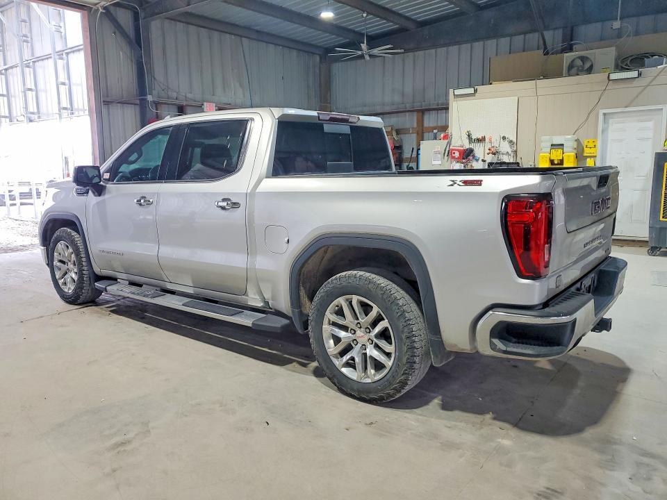 2020 GMC Sierra K1500 slt