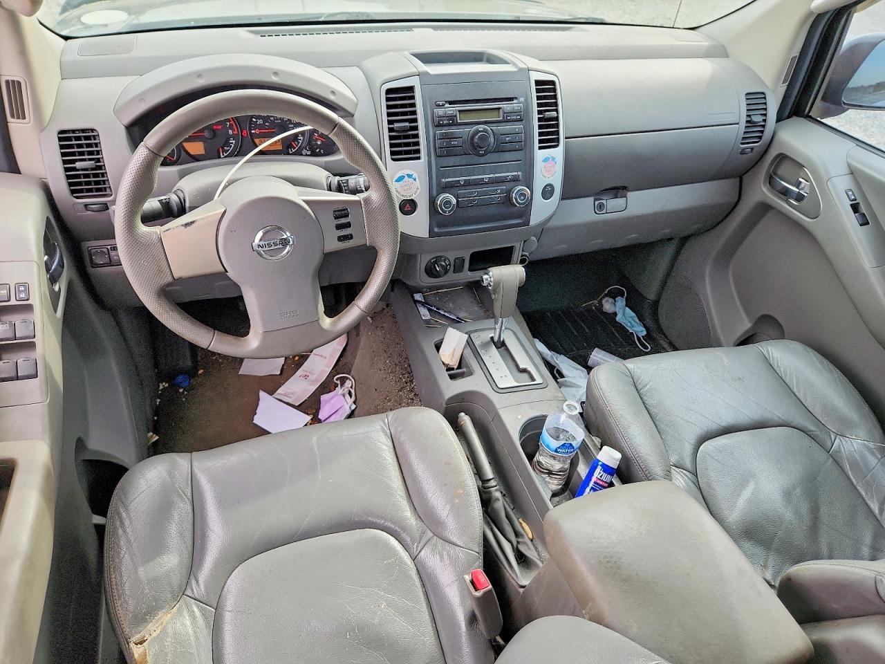 2009 Nissan Frontier SE V6