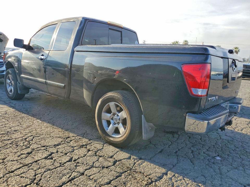 2004 Nissan Titan xe