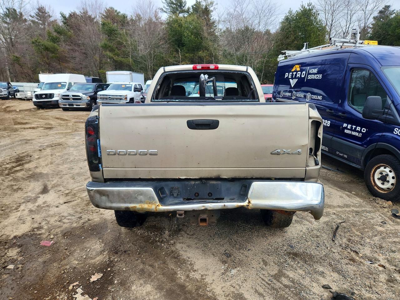 2005 Dodge RAM 2500 ST