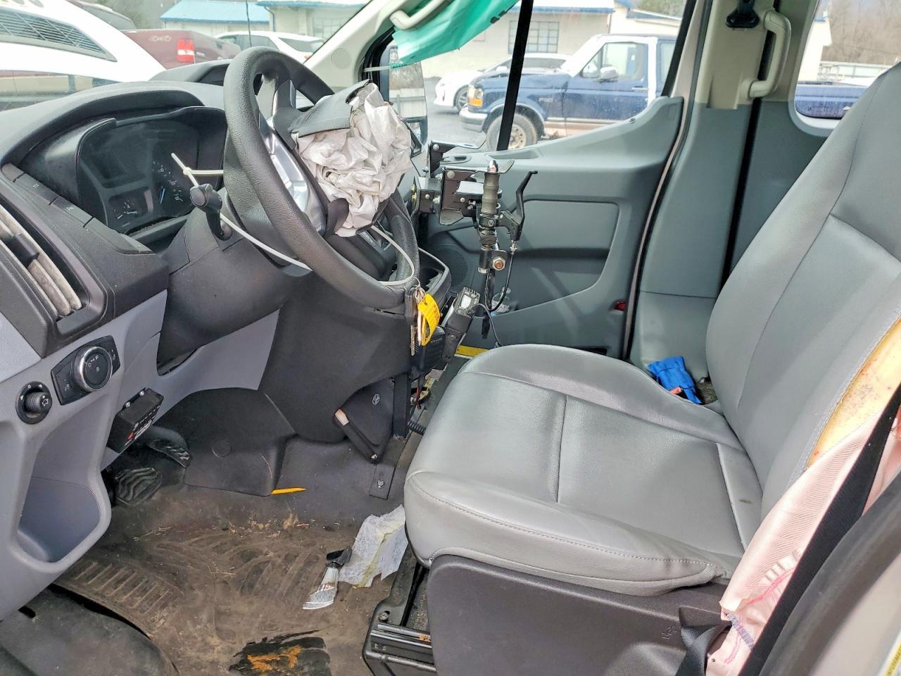 2018 Ford Transit T-150