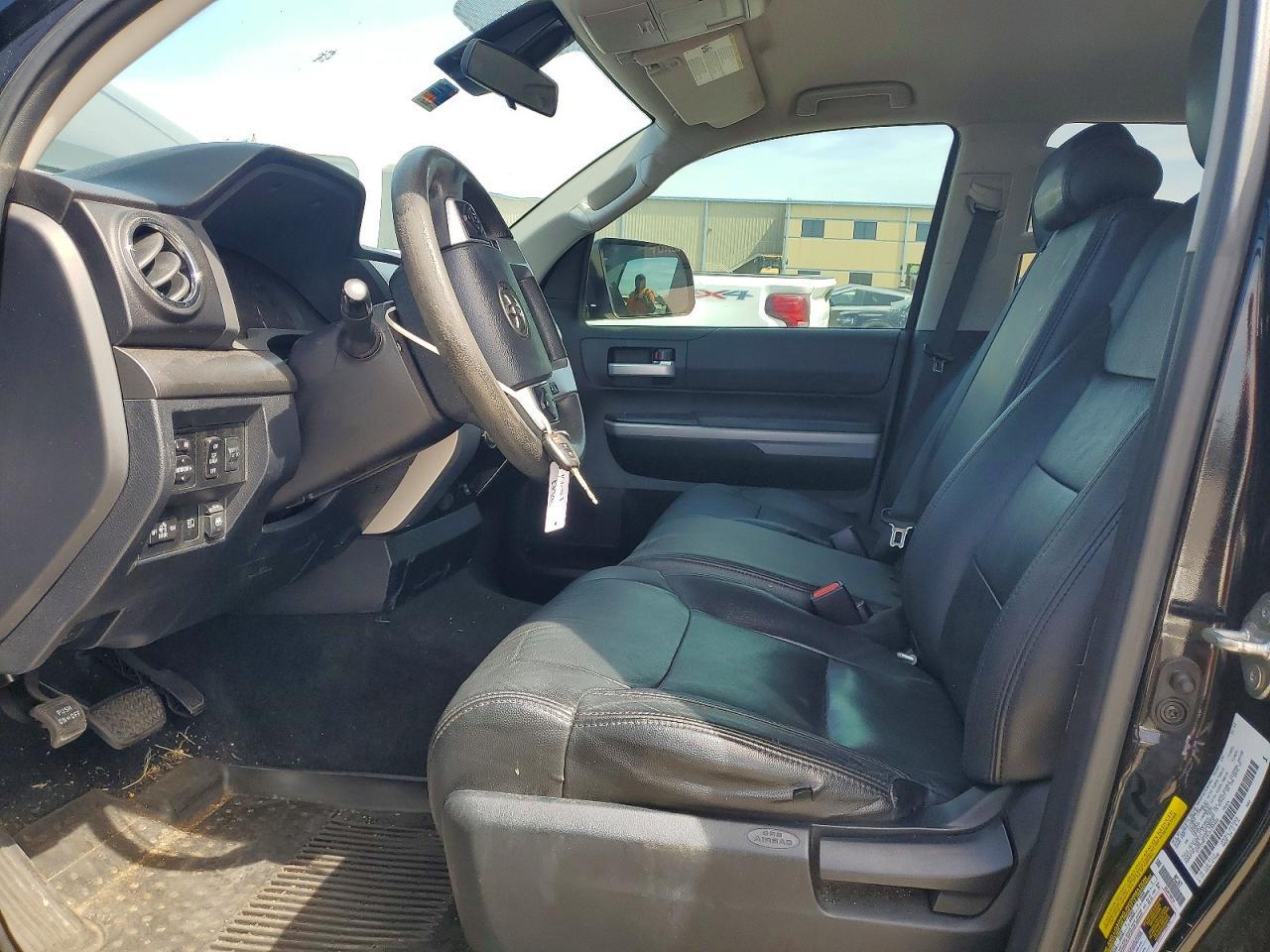 2018 Toyota Tundra SR5