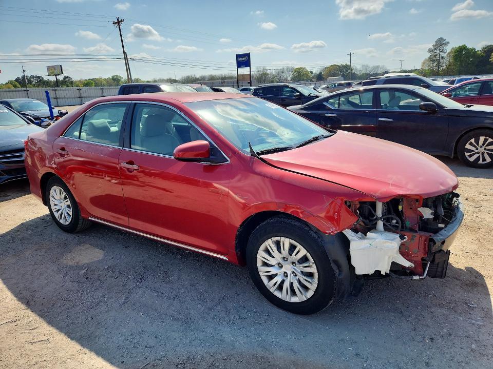 2012 Toyota Camry le