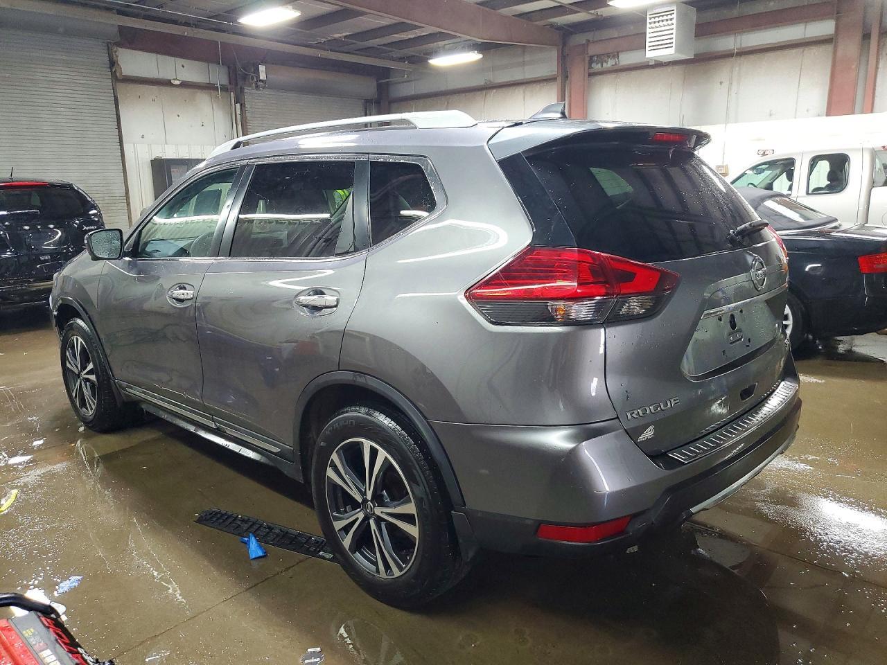 2017 Nissan Rogue sl
