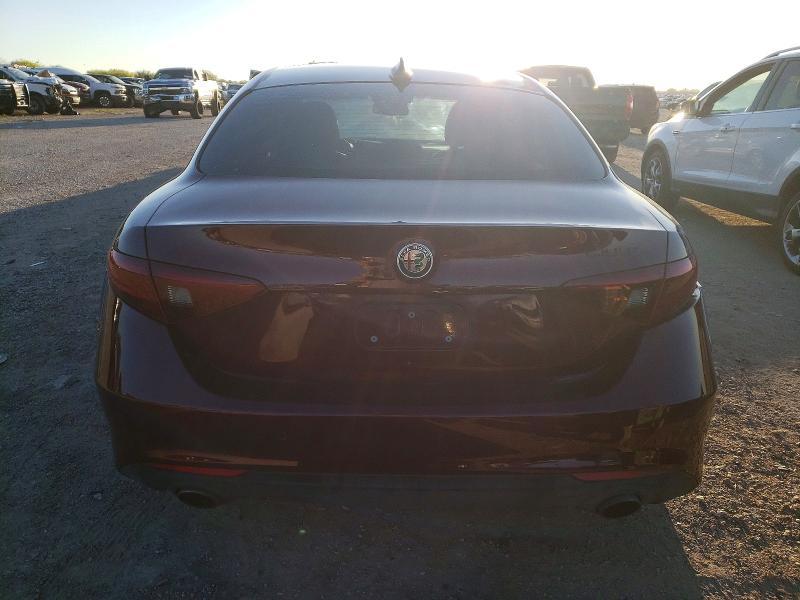 2017 Alfa Romeo Giulia ti