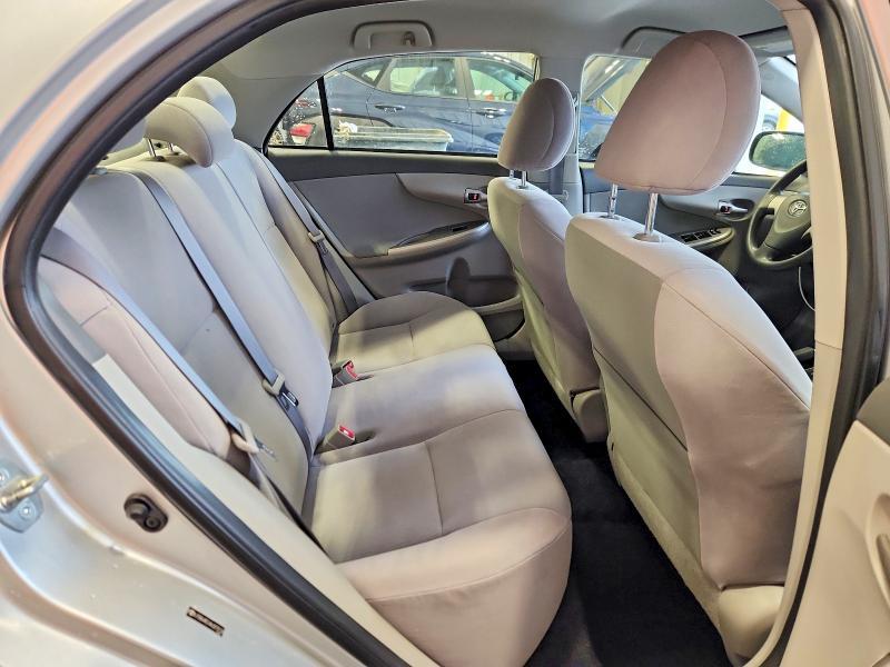 2010 Toyota Corolla le