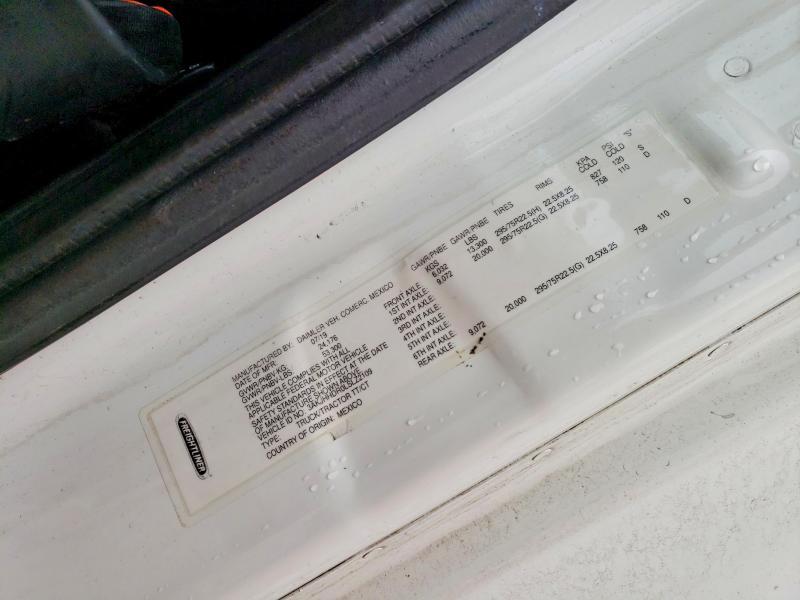 2020 Freigliner 2020 Freightliner Cascadia 126 Semi Truck