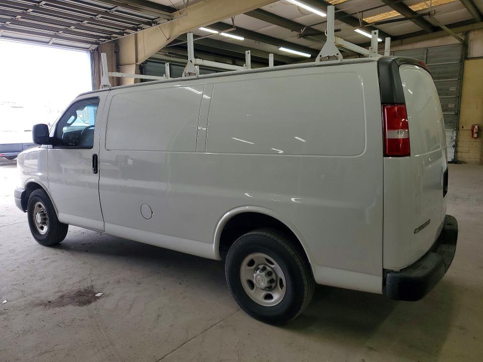2021 Chevrolet Express G2500
