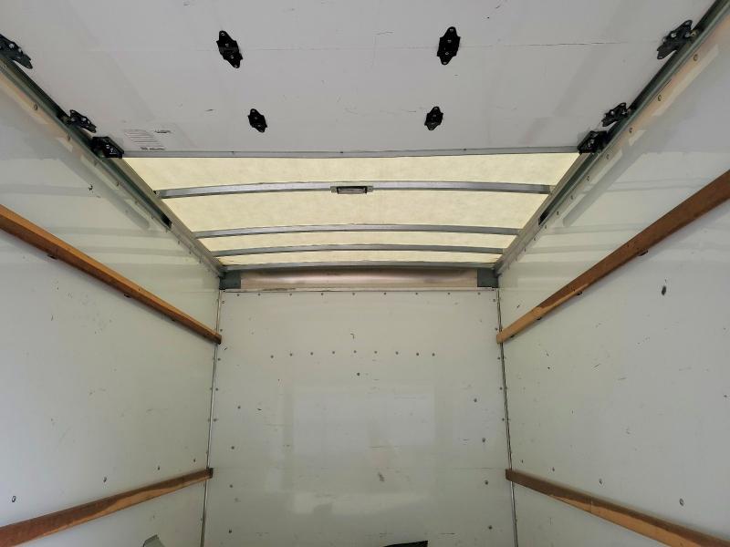 2023 GMC Savana BOX Truck